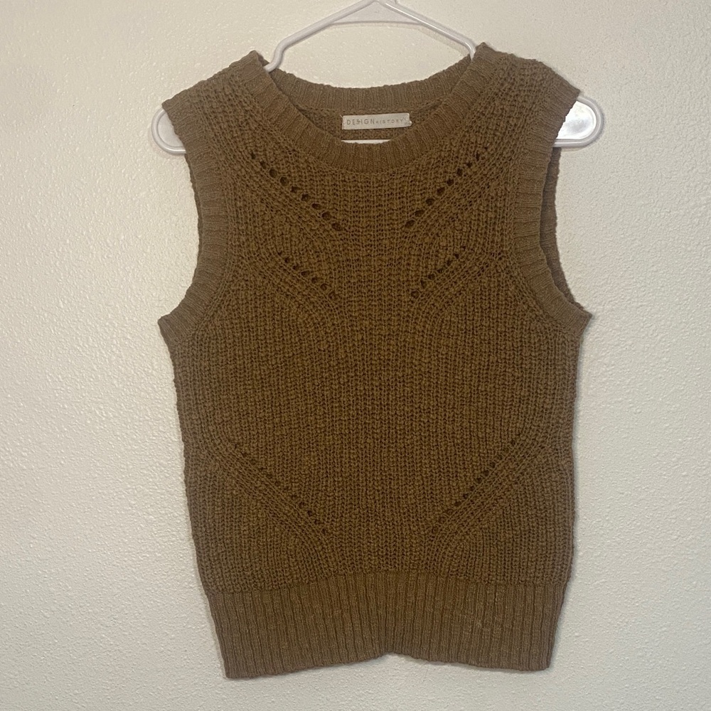 Design History Tan Sleeveless Knit Sweater